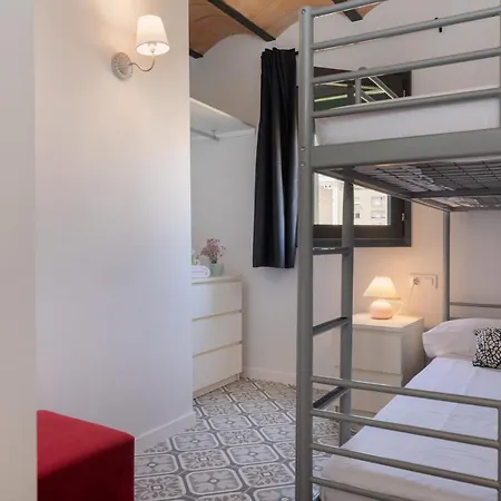 Flateli Rambla 5 3-1 *