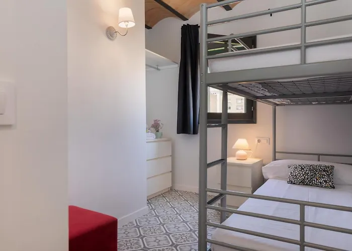 Flateli Rambla 5 3-1 *