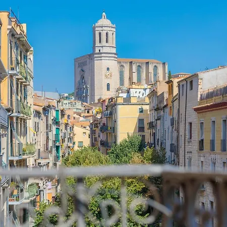 Flateli Rambla 5 3-1 Gerona