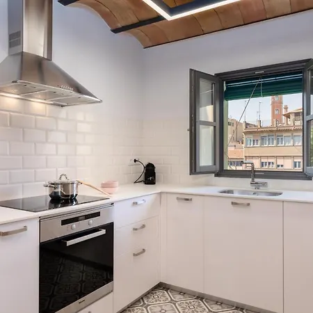 Flateli Rambla 5 3-1 شقة خيرونا